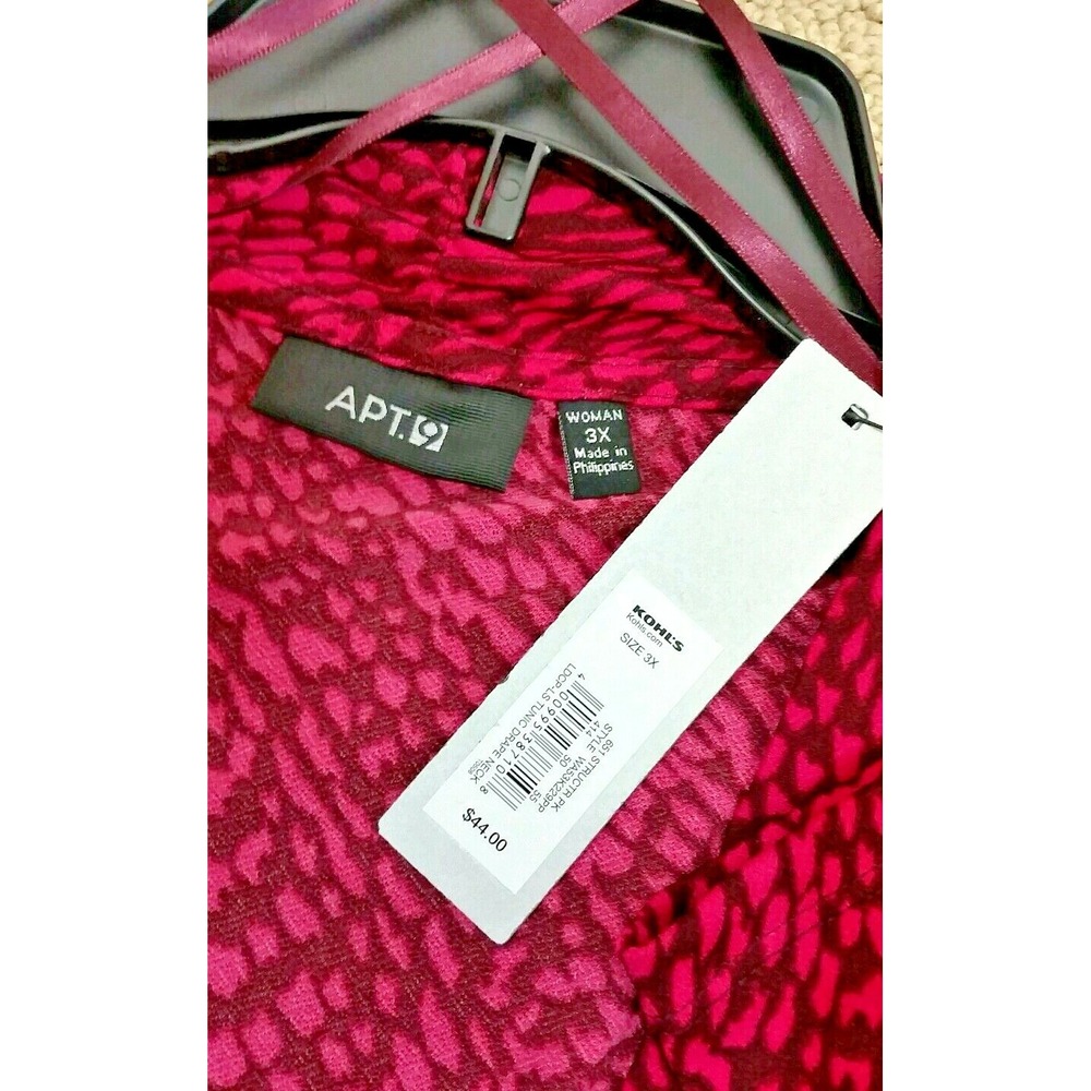 Apt. 9 Berry and Black V-Neck Long Sleeve Print Top - Picture 5 of 5